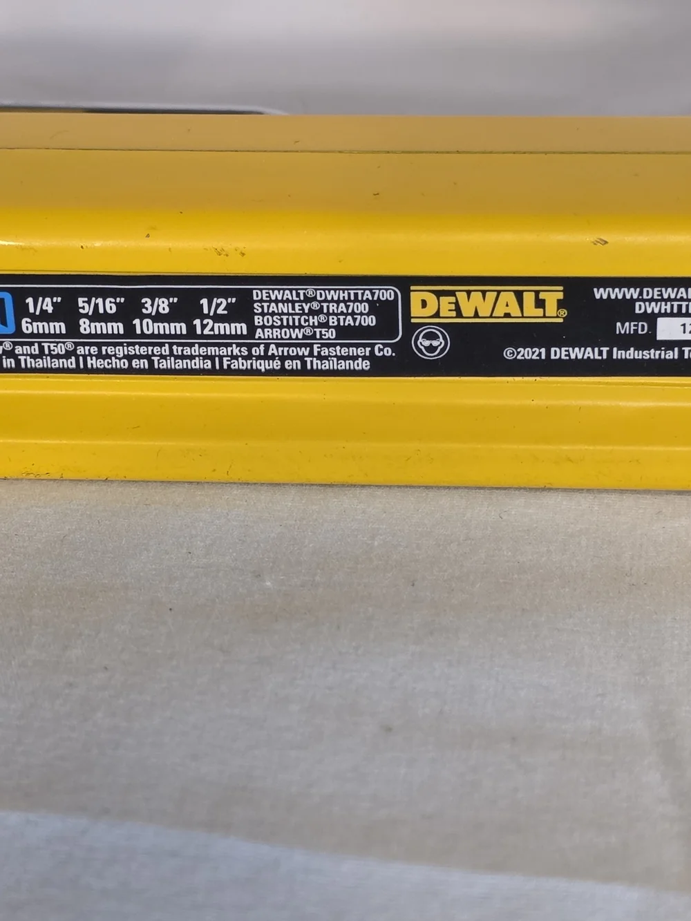 DEWALT DWHTTR130LH HEAVY-DUTY COMPACT STAPLER STAPLE GUN PINPOINT ACCURACY